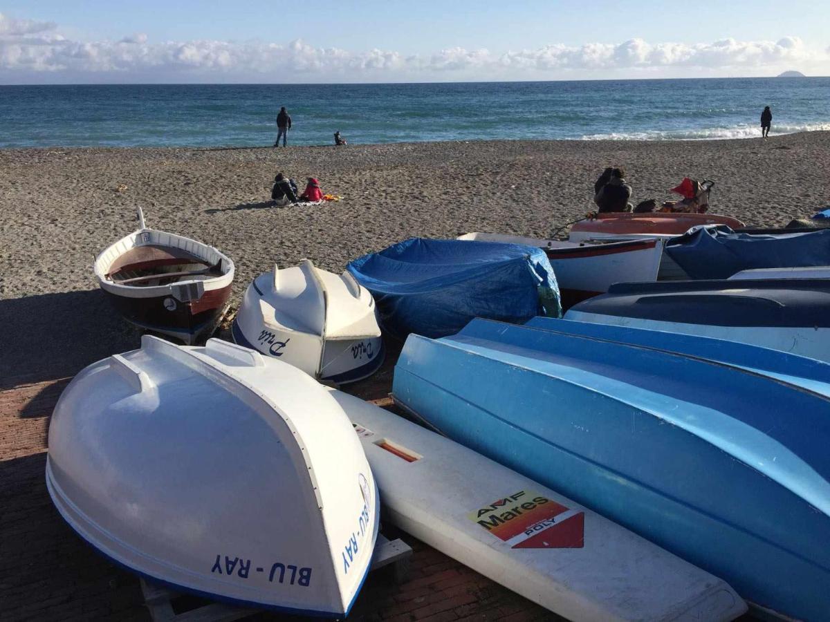 Fornaci 9 Rivieraholiday Pietra Ligure Exterior photo