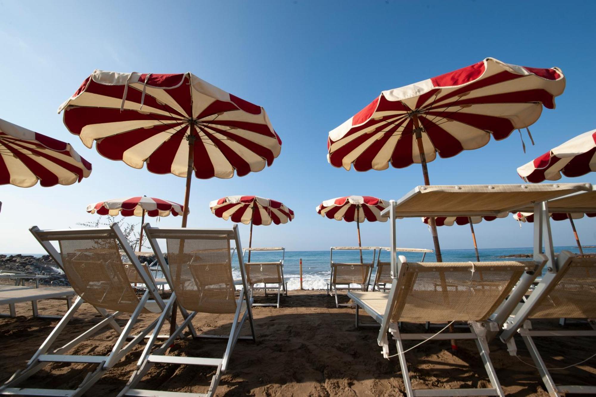 Fornaci 9 Rivieraholiday Pietra Ligure Exterior photo